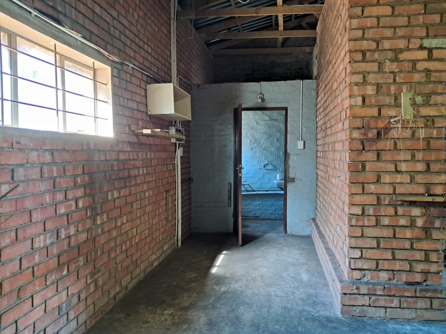 Commercial Property for Sale in Jeffreys Bay Industrial Eastern Cape